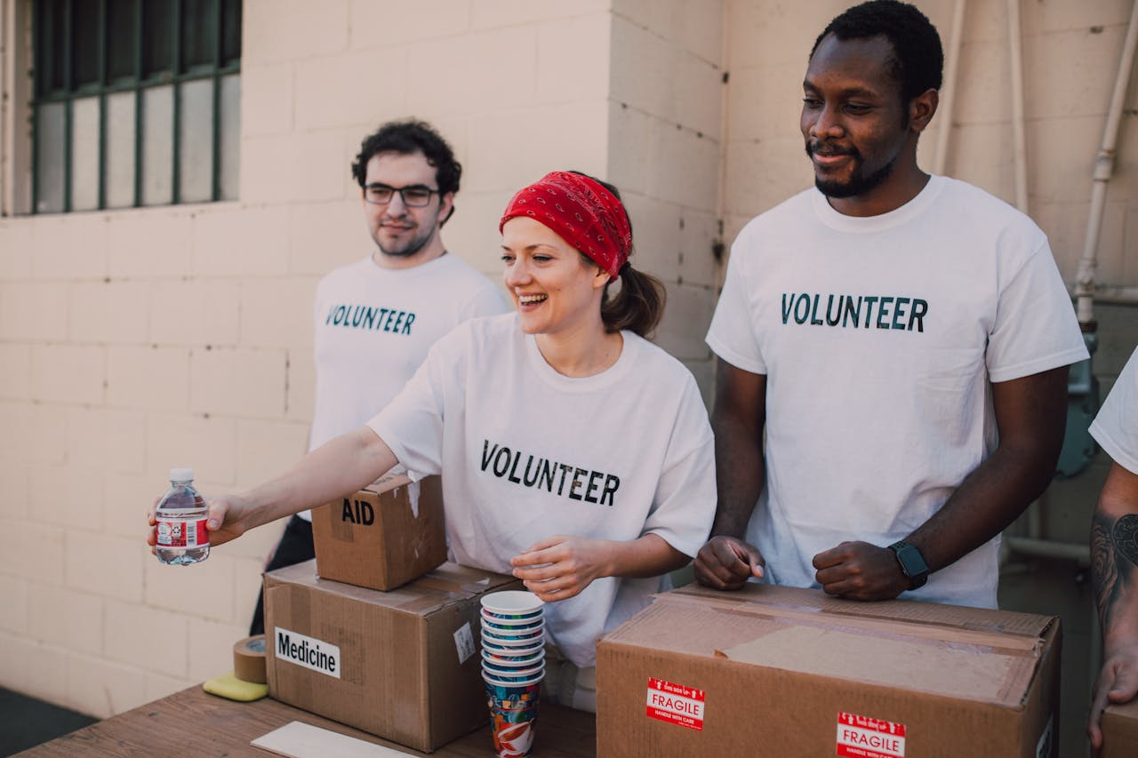 volunteering 