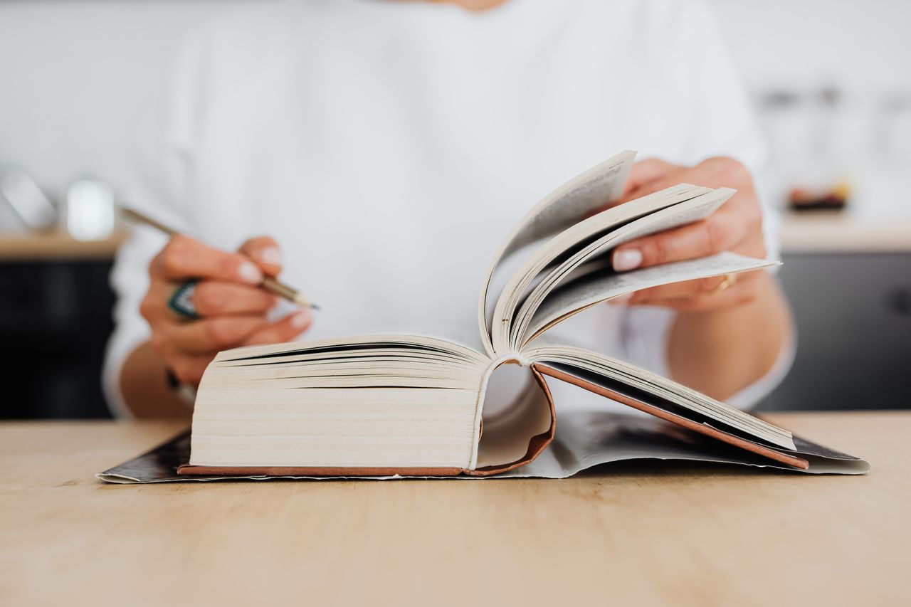 flipping book 